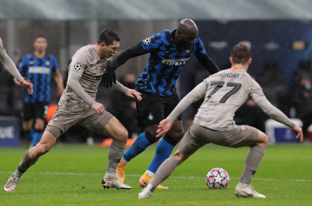 整或表现不 整或表现不