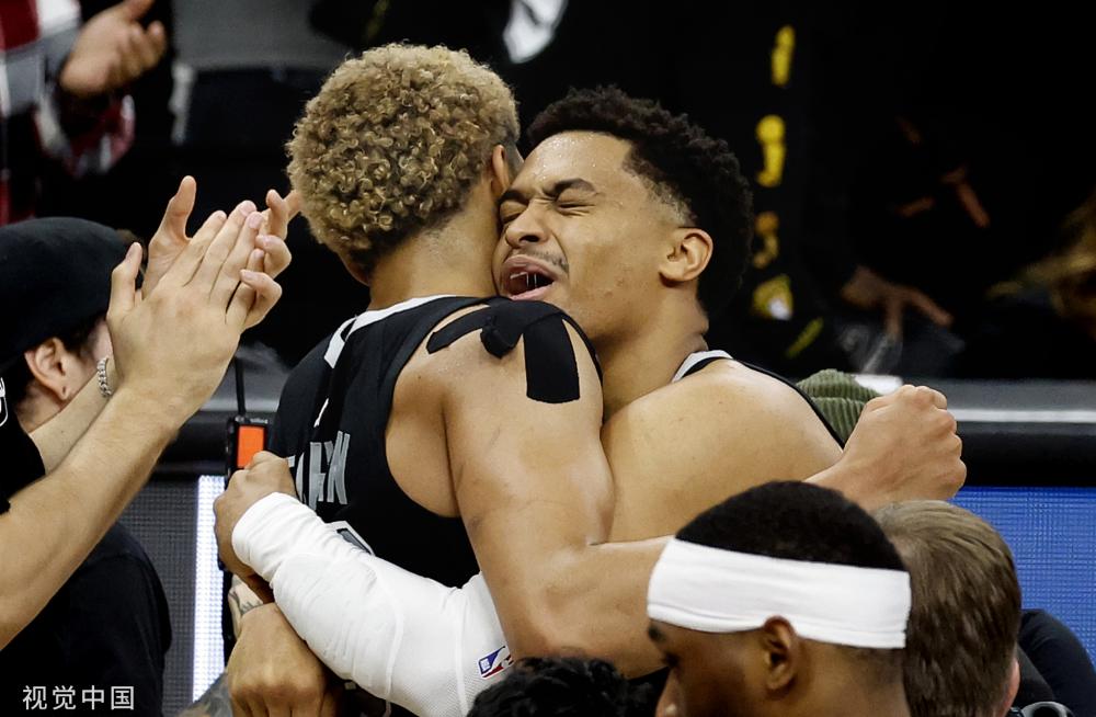 鼓励表明 鼓励表明