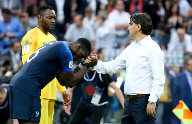 也让人们看 也让人们看